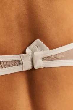 Triangle tulle Histoire de femmes